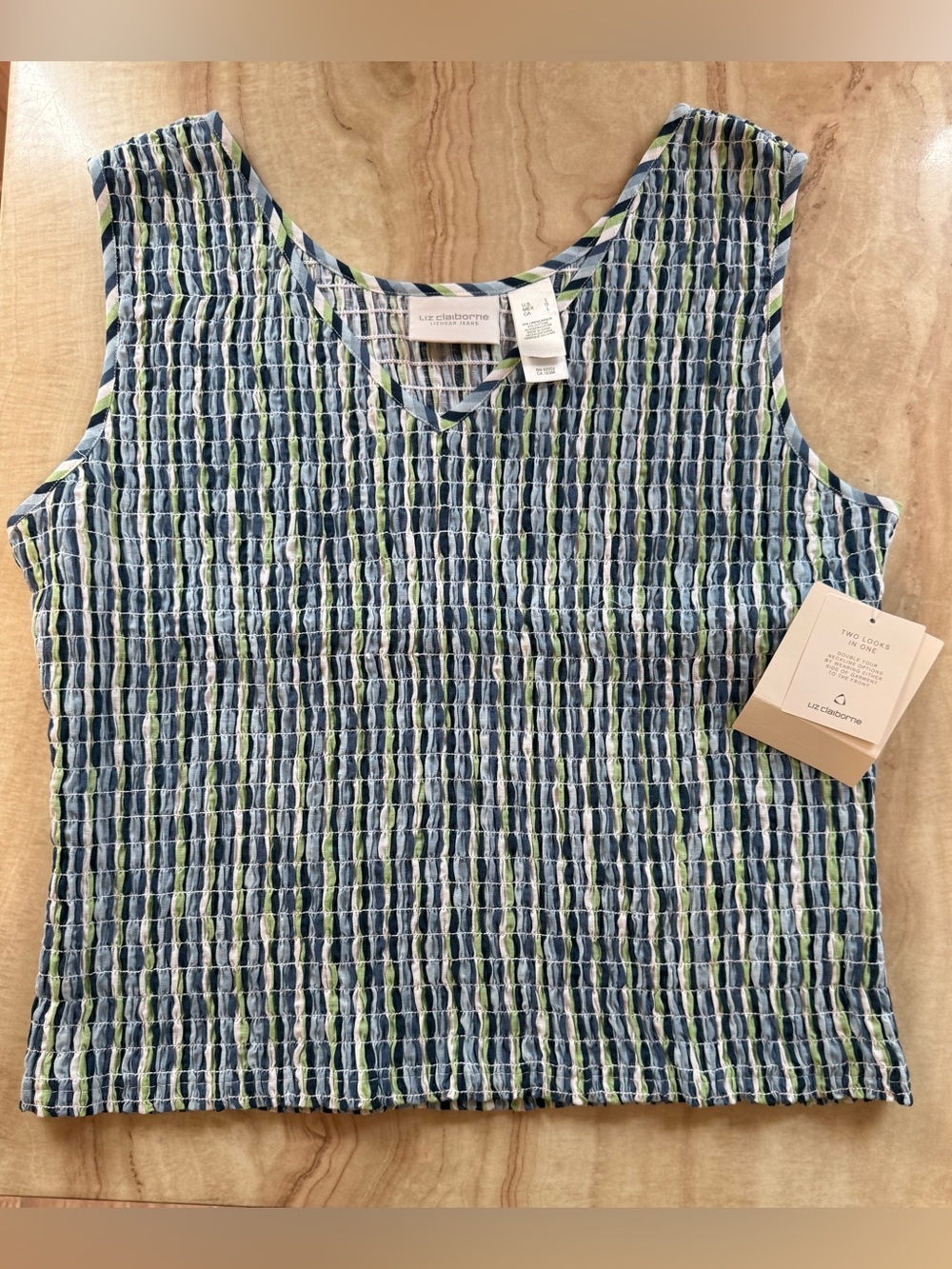 ✨NWT✨LIZ CLAIBORNE WOMENS SLEEVELESS SUMMER TOP
SZ LARGE
FLATTERING TEXTURE!